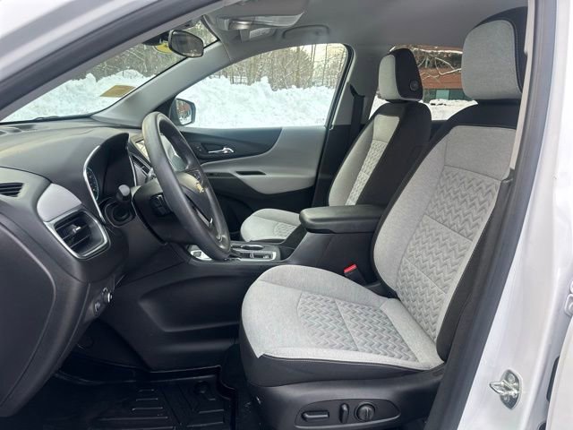 Used 2024 Chevrolet Equinox LS w/ LS Convenience Package image 19