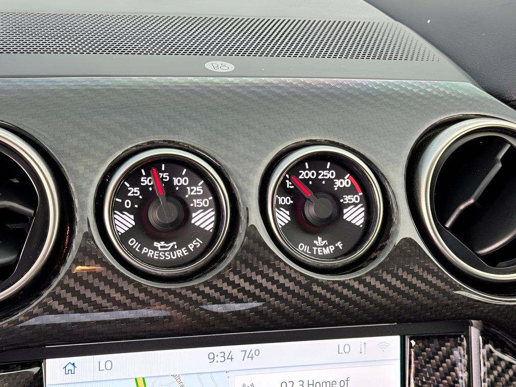 Used 2020 Ford Mustang Shelby GT500 w/ Carbon Fiber Track Pack RWD image 18