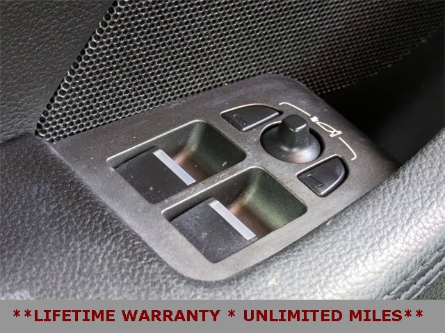 Used 2018 Jaguar F-TYPE Coupe image 21