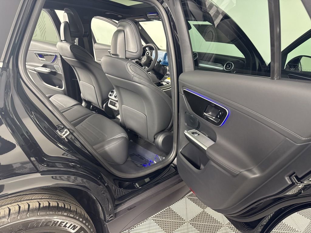 New 2026 Mercedes-Benz GLC 300 4MATIC image 17