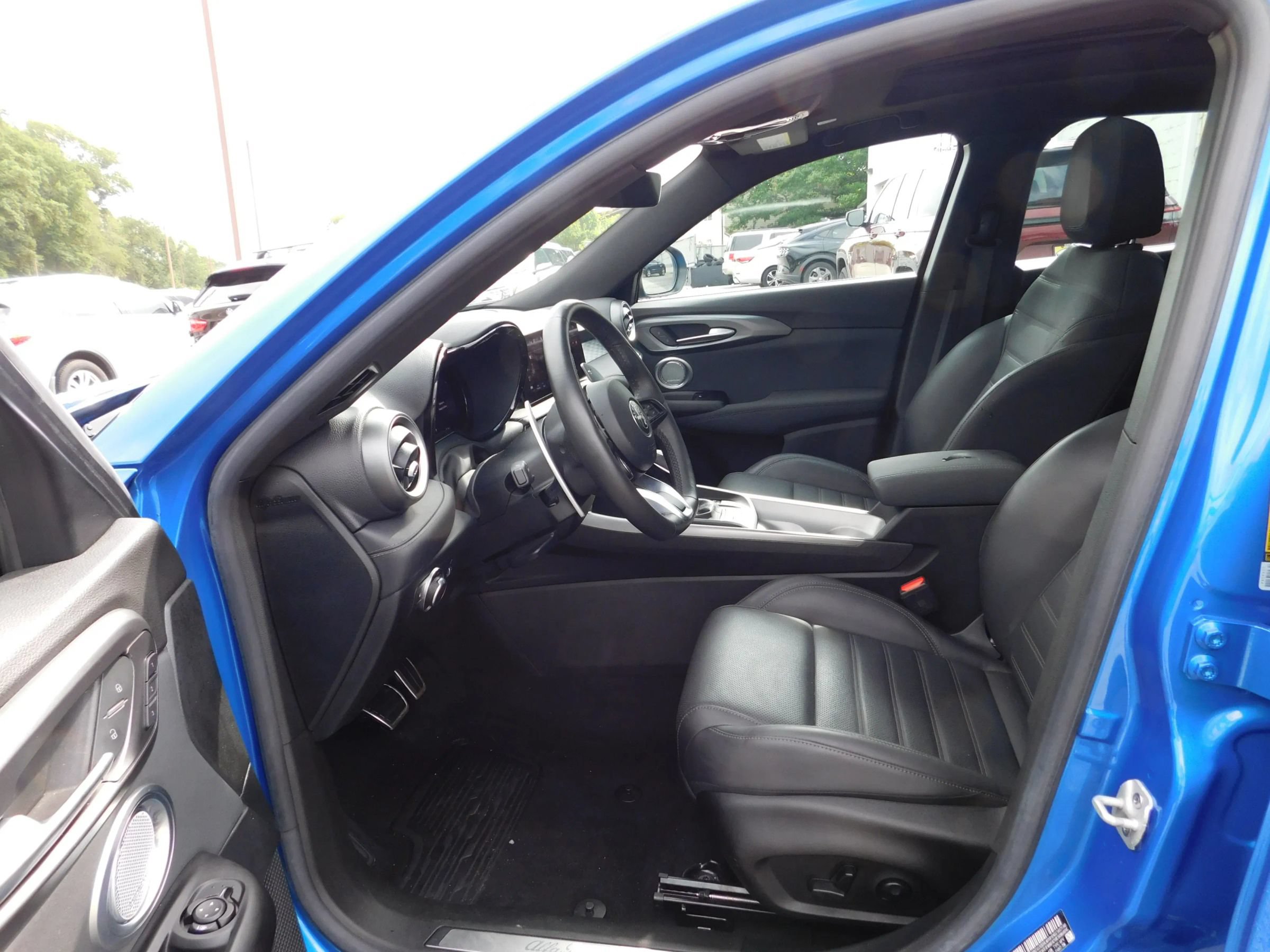 Used 2024 Alfa Romeo Tonale Veloce AWD/4WD image 18
