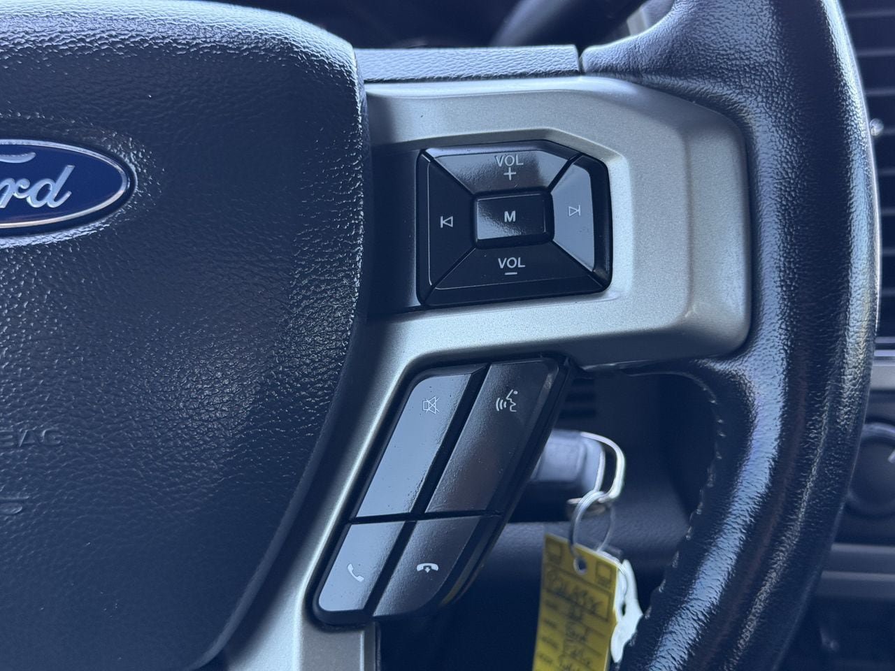 Used 2022 Ford F250 Lariat AWD/4WD image 13