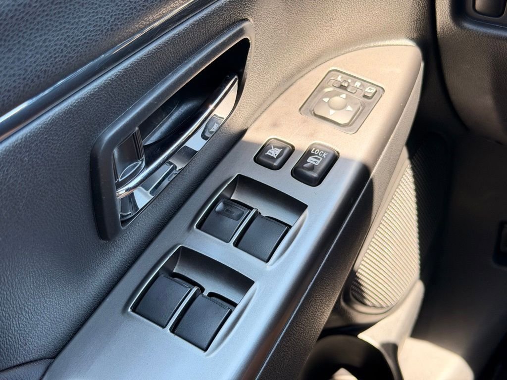 Used 2024 Mitsubishi Outlander Sport SE AWD/4WD image 27