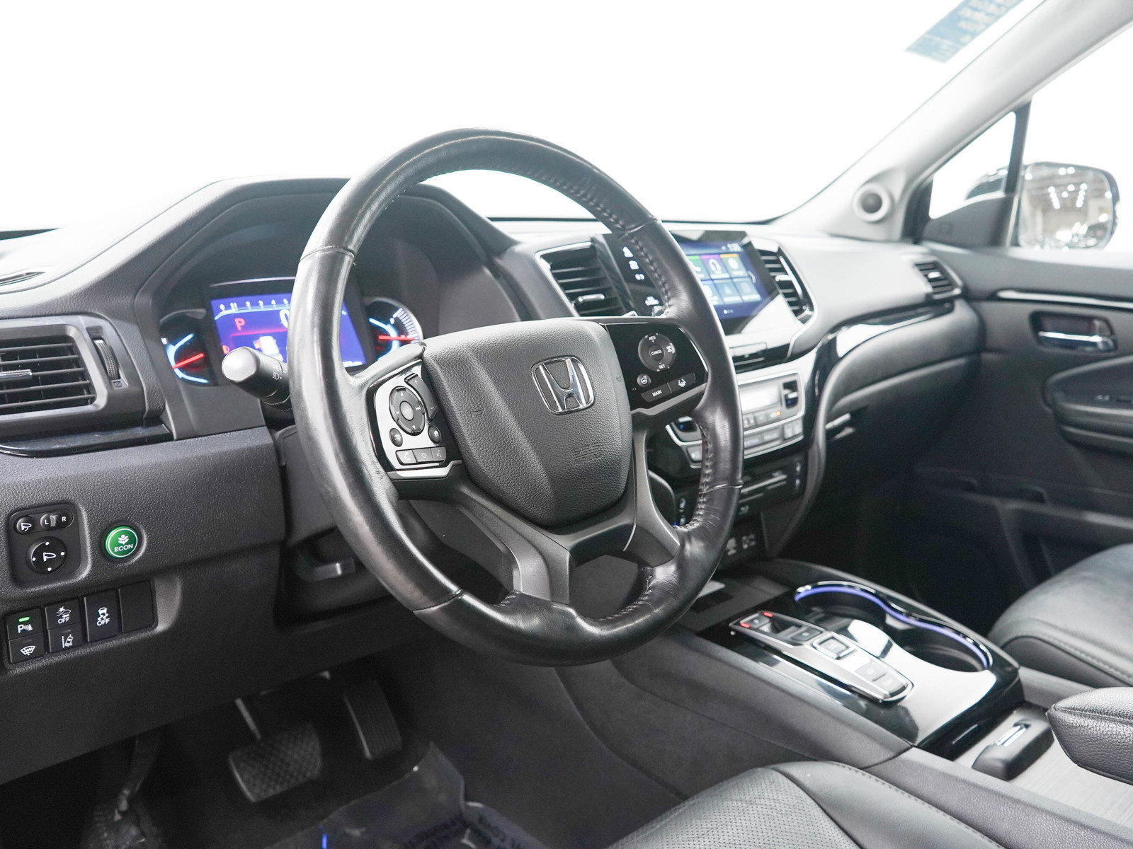 Used 2020 Honda Pilot Touring image 28