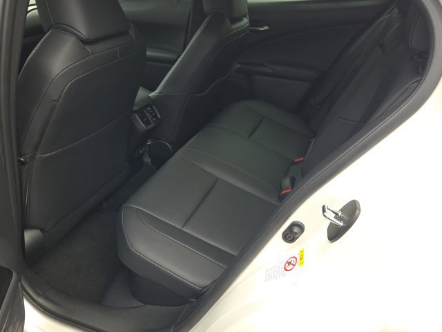 Used 2019 Lexus UX 250h w/ Premium Package AWD/4WD image 11