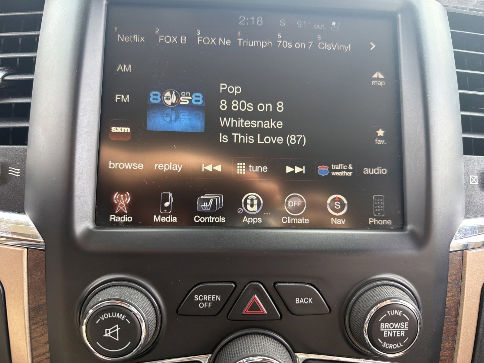 Used 2016 RAM 1500 Laramie Longhorn w/ Convenience Group image 22