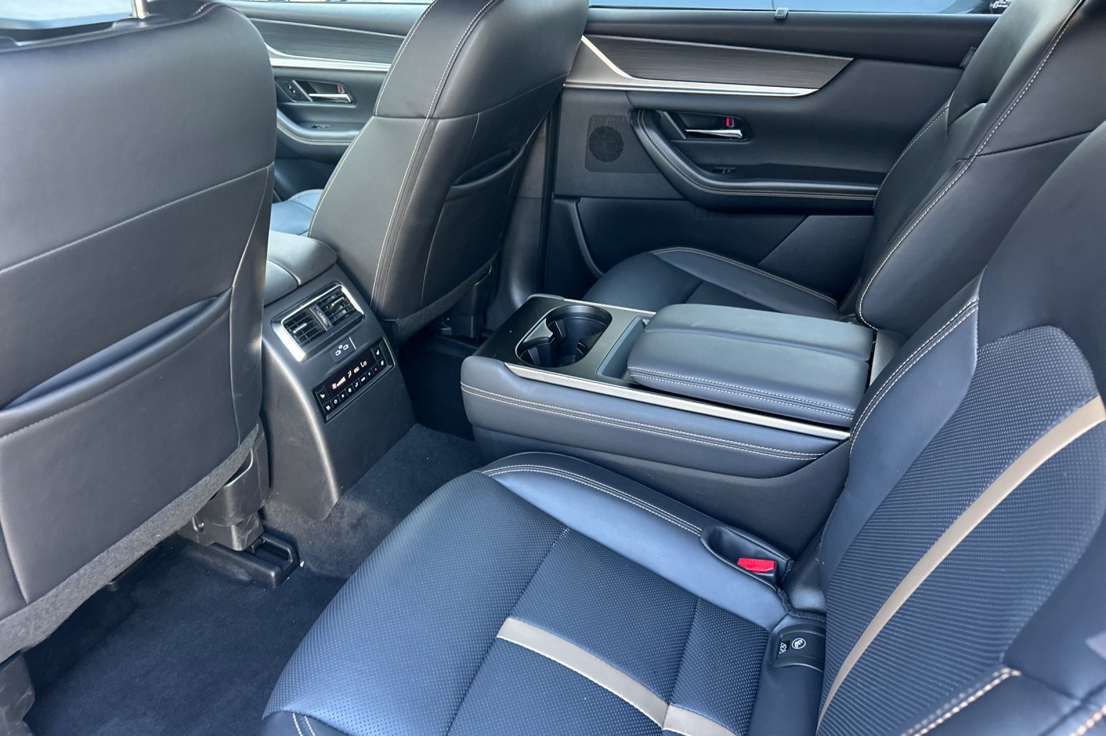 Certified 2026 MAZDA CX-90 3.3 Turbo S w/ Premium Plus AWD/4WD image 12