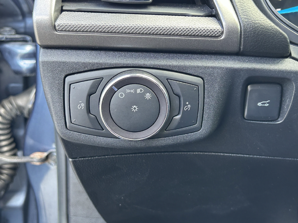 Used 2019 Ford Fusion S FWD image 28