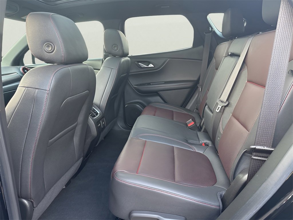 Used 2023 Chevrolet Blazer RS w/ Enhanced Convenience Package image 16