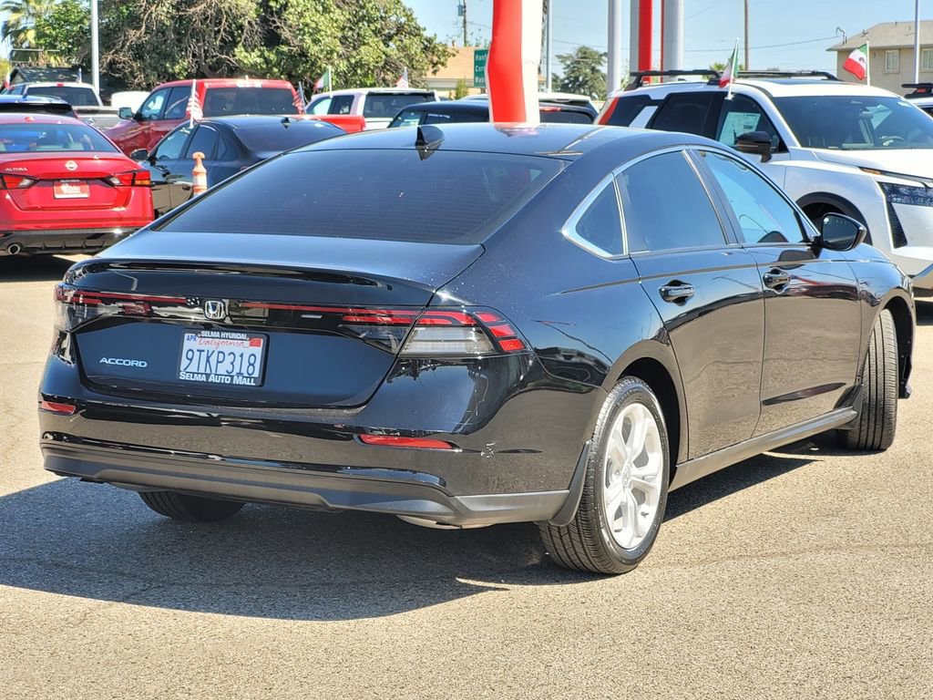 Used 2025 Honda Accord LX image 5