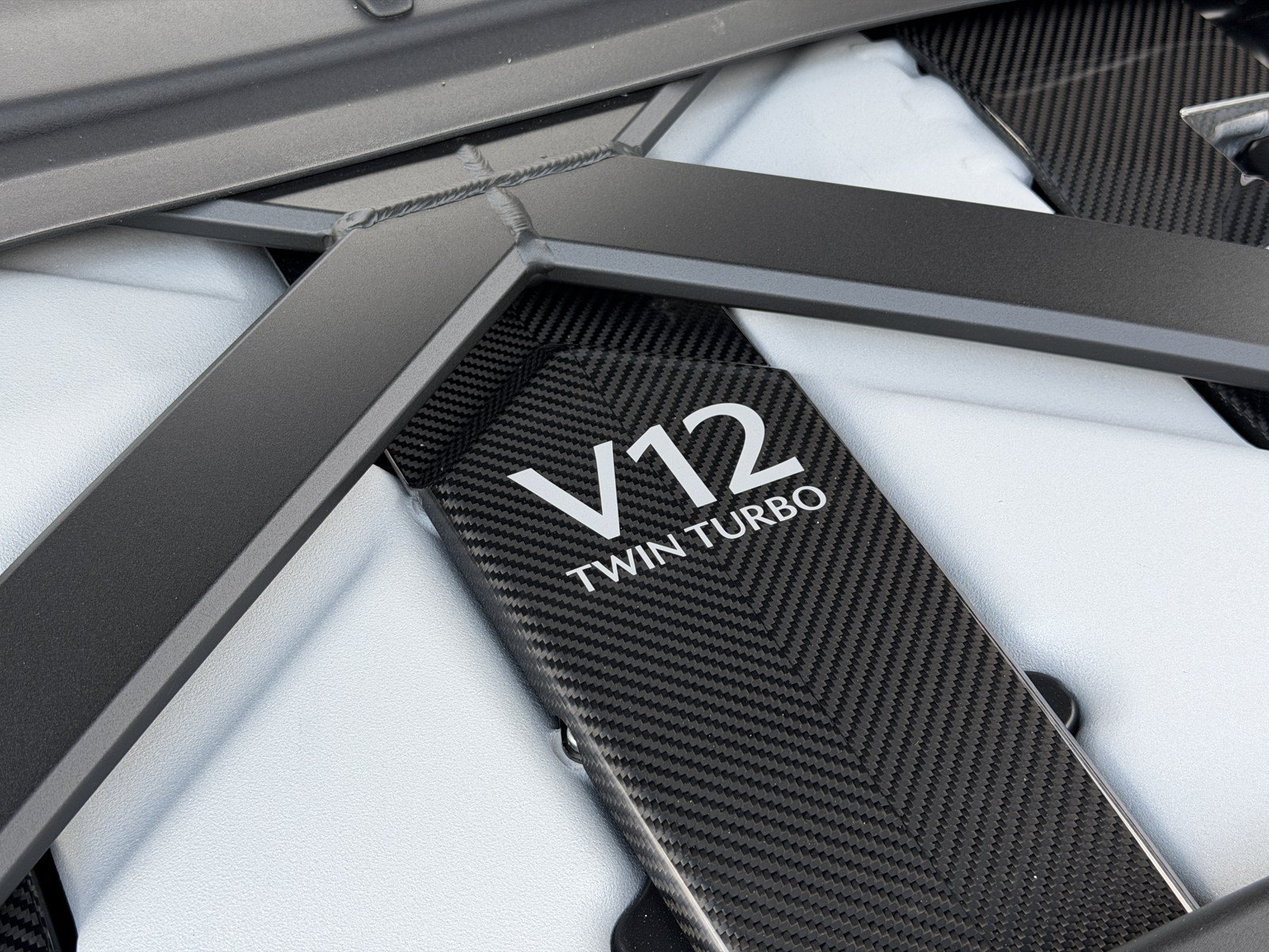 New 2026 Aston Martin Vanquish RWD image 20