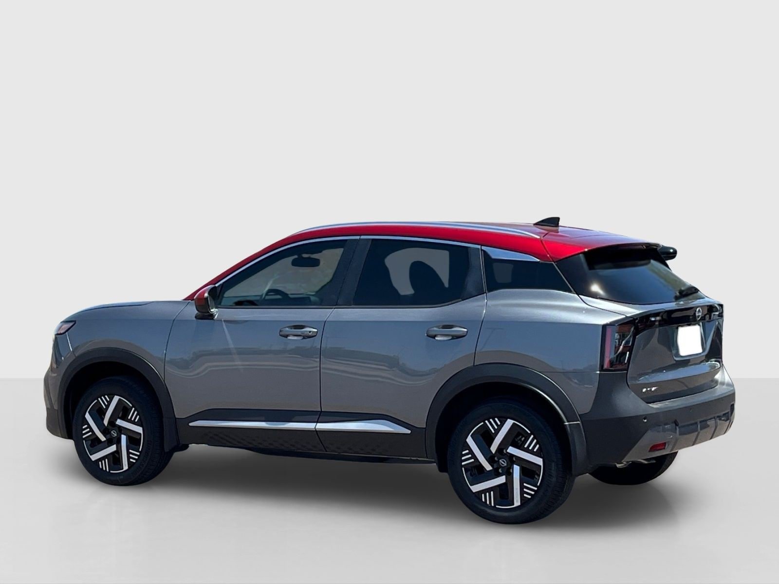New 2026 Nissan Kicks SV FWD image 3