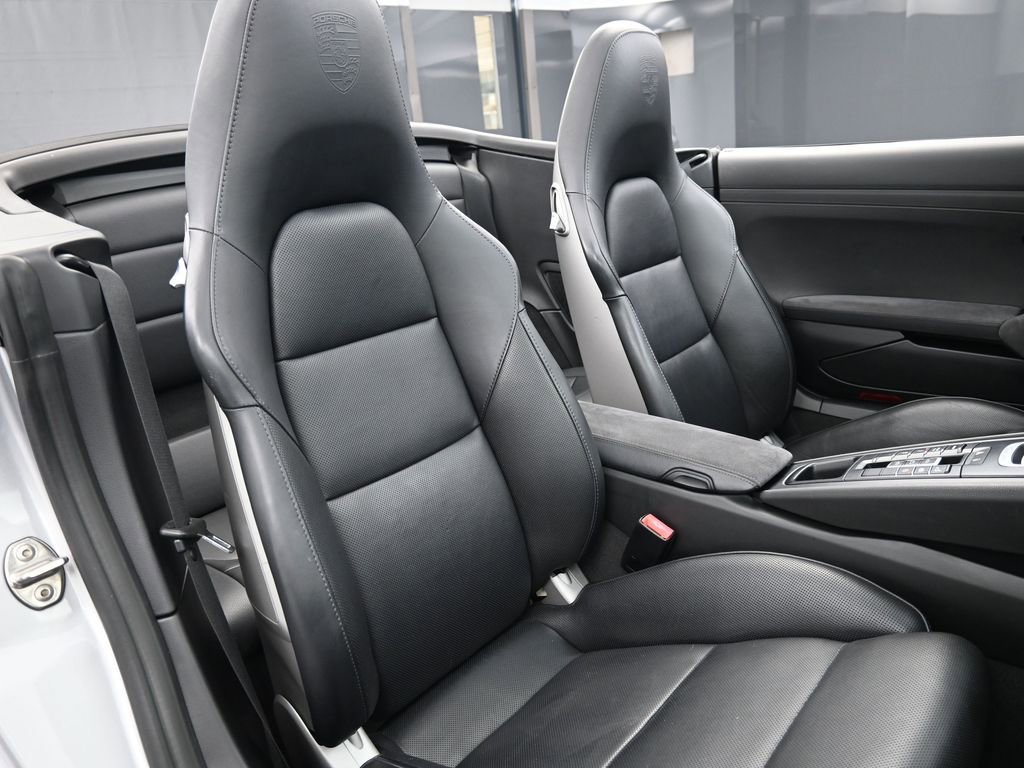 Used 2016 Porsche 911 Carrera GTS image 33