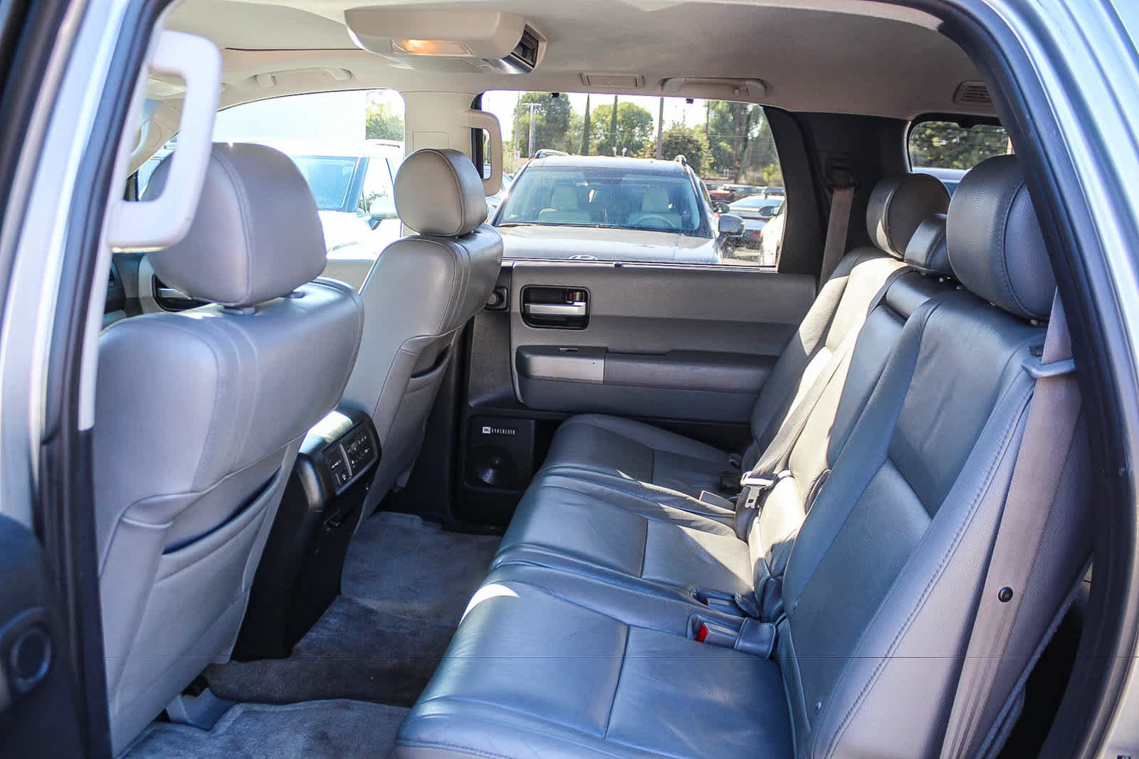 Used 2008 Toyota Sequoia Limited RWD image 23