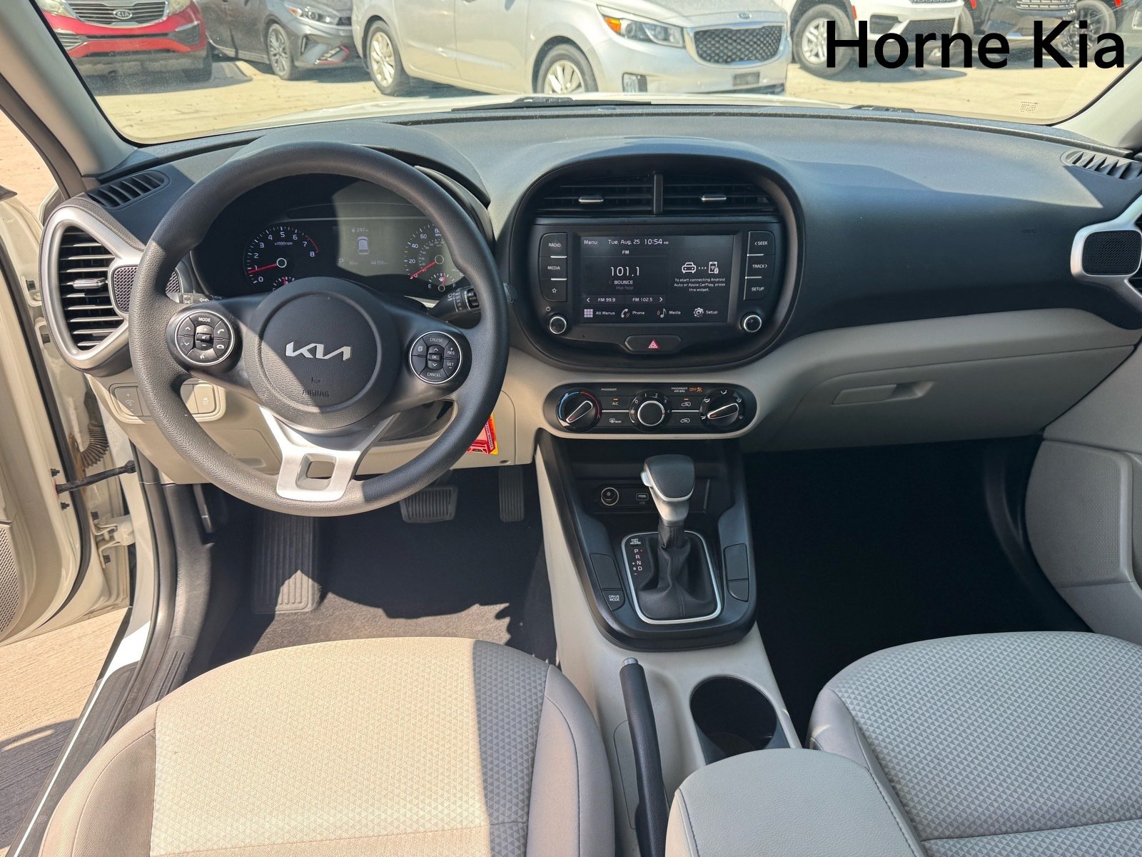 Certified 2022 Kia Soul LX FWD image 14