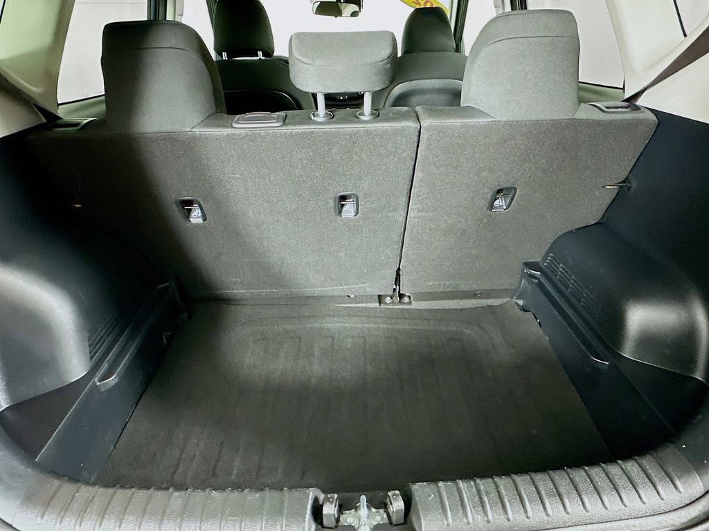 Used 2024 Kia Soul LX w/ Option Group 015 image 30