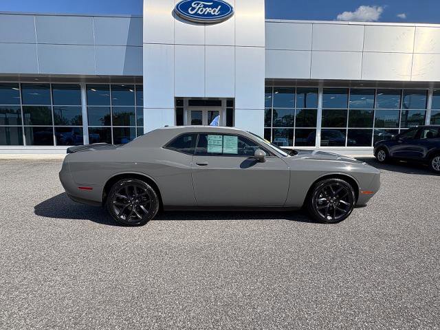 Used 2023 Dodge Challenger SXT w/ Blacktop Package RWD image 2