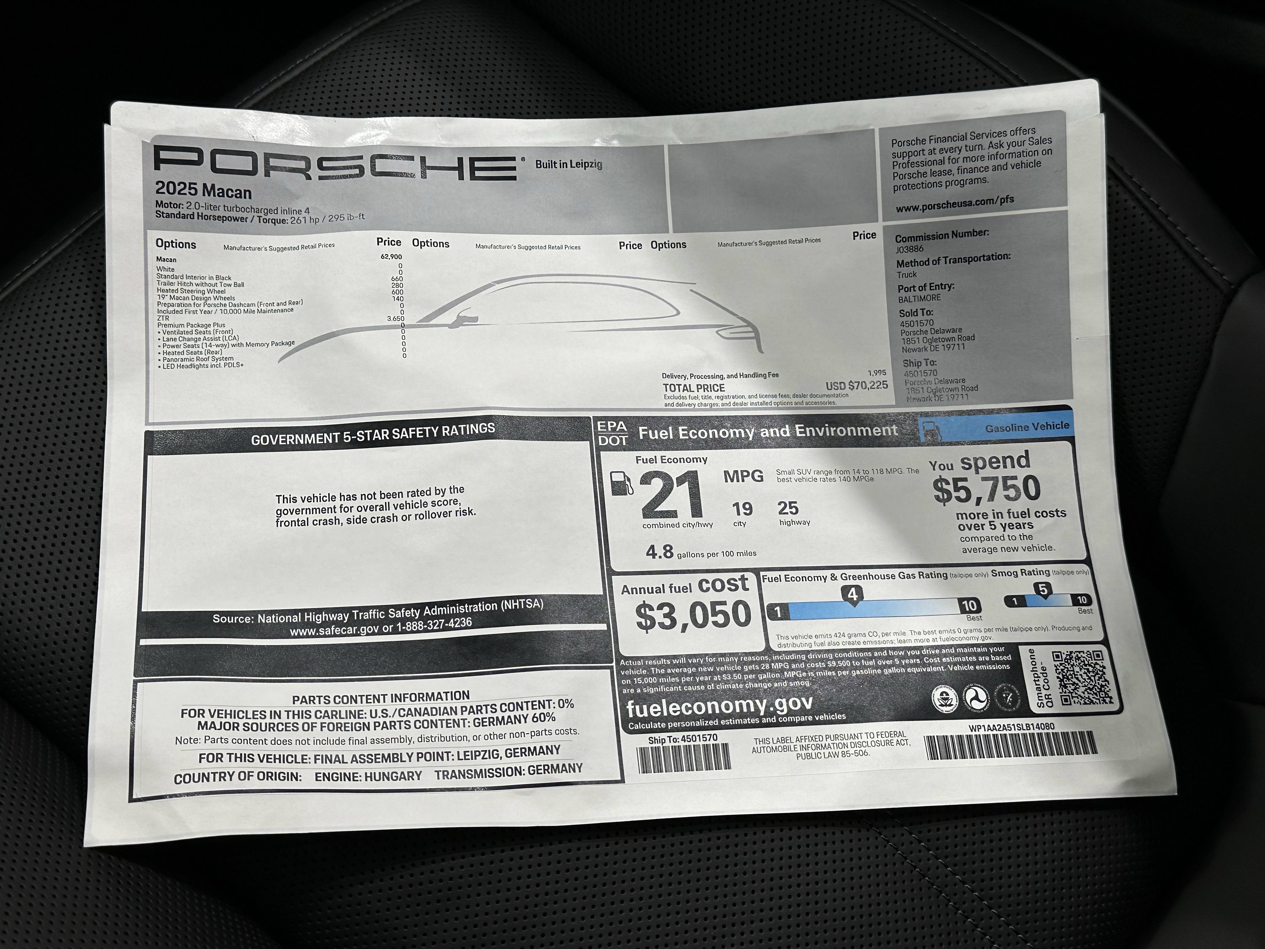 Certified 2025 Porsche Macan image 54