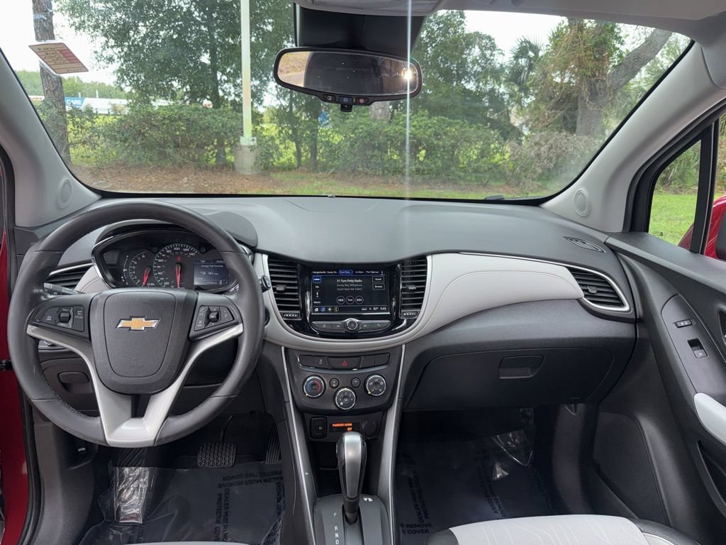 Used 2018 Chevrolet Trax LT w/ Driver Confidence Package FWD image 42
