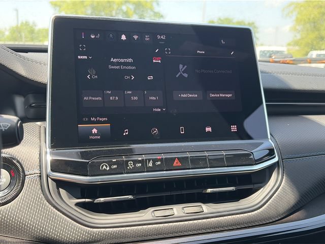 New 2026 Jeep Compass Latitude AWD/4WD image 18