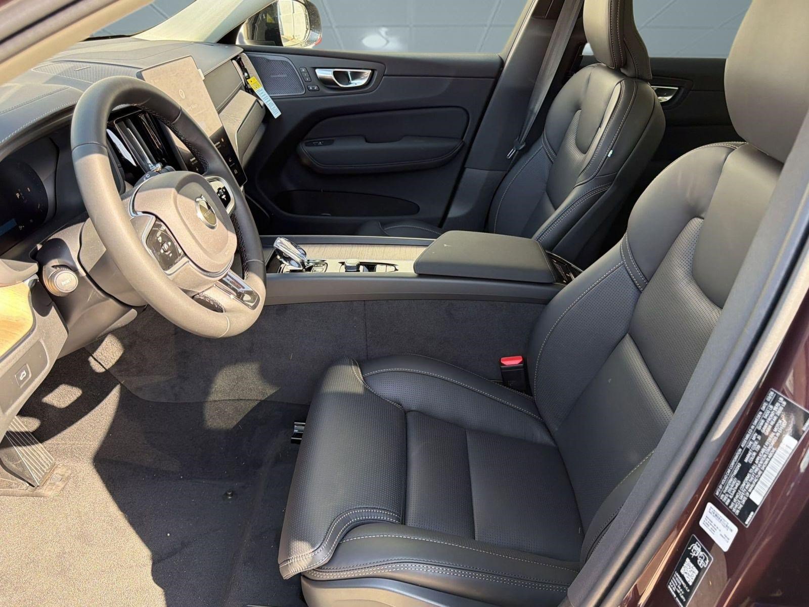 New 2026 Volvo XC60 B5 Ultra w/ Climate Package AWD/4WD image 5