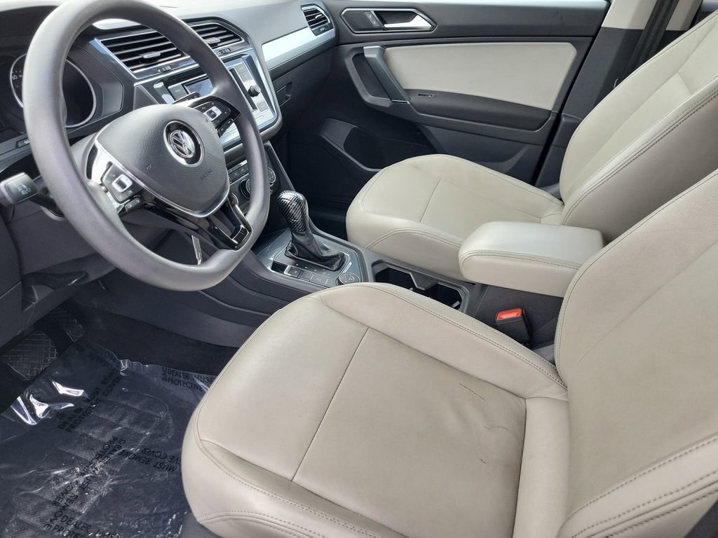 Used 2018 Volkswagen Tiguan S w/ 3rd Row Seat Package image 11