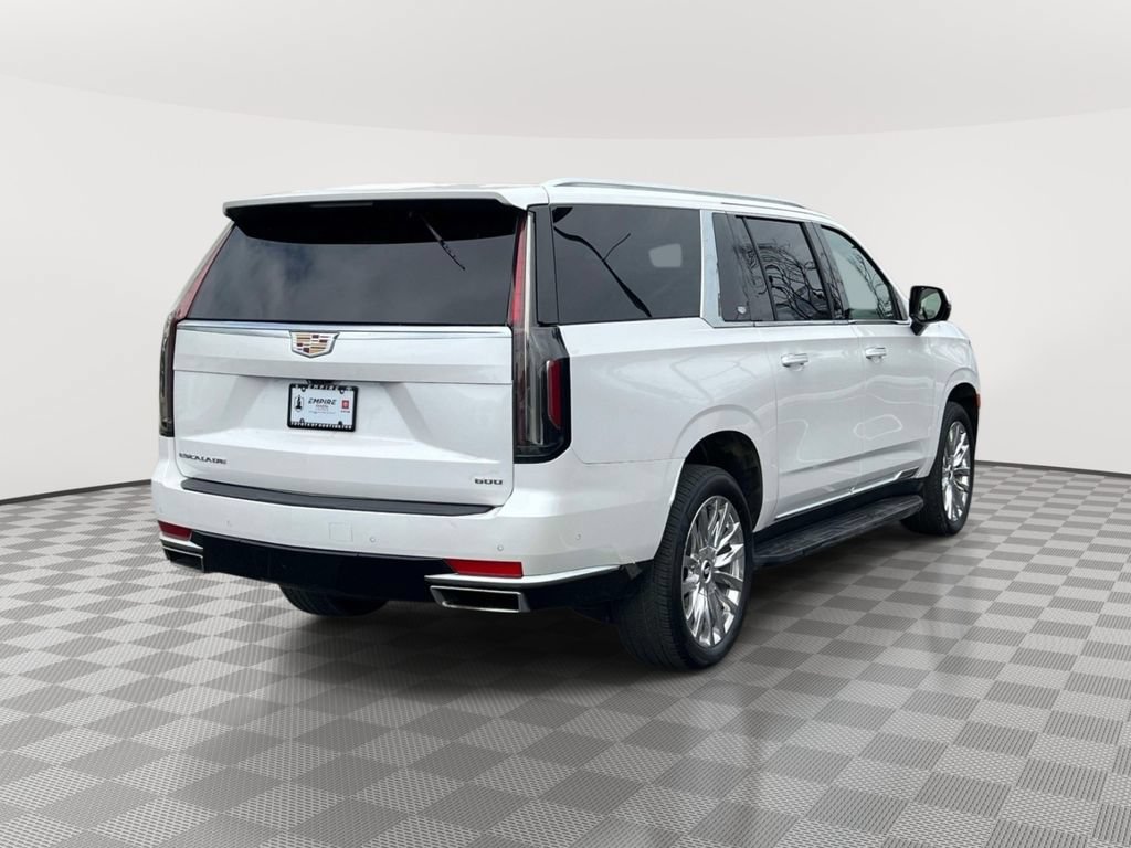Used 2023 Cadillac Escalade ESV Premium Luxury AWD/4WD image 6
