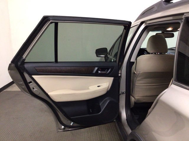 Used 2015 Subaru Outback 2.5i Limited AWD/4WD image 14