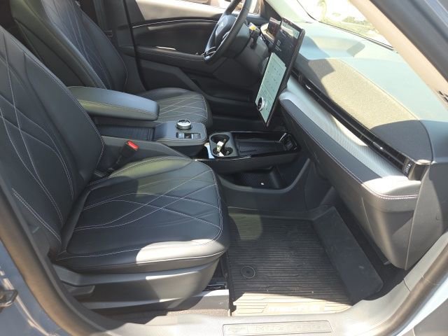 Used 2023 Ford Mustang Mach-E California Route 1 image 16