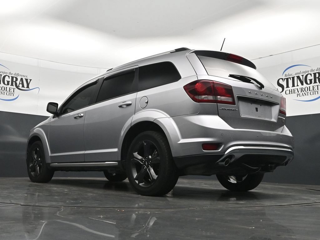 Used 2018 Dodge Journey Crossroad w/ Nav & Sun Group FWD image 21