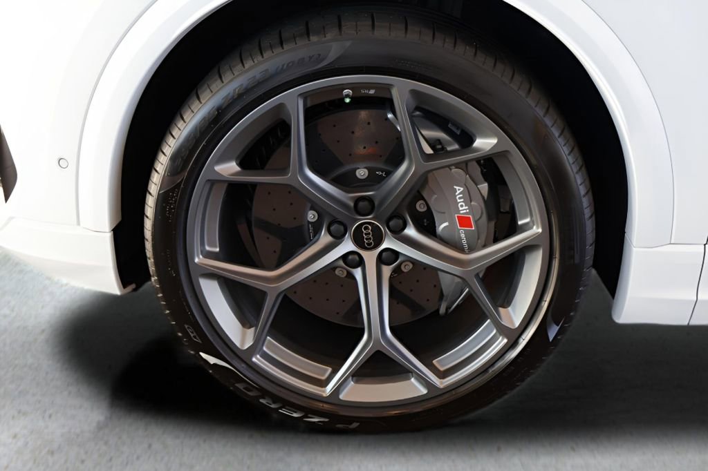 New 2026 Audi RS Q8 performance image 23