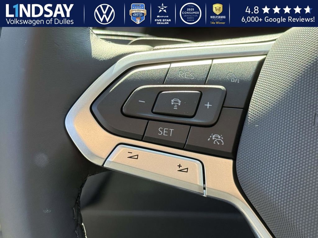 New 2026 Volkswagen Atlas SEL Premium R-Line image 17