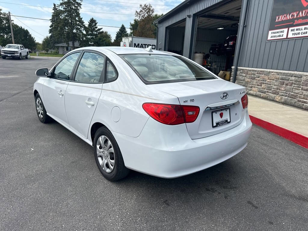 Used 2010 Hyundai Elantra GLS image 3