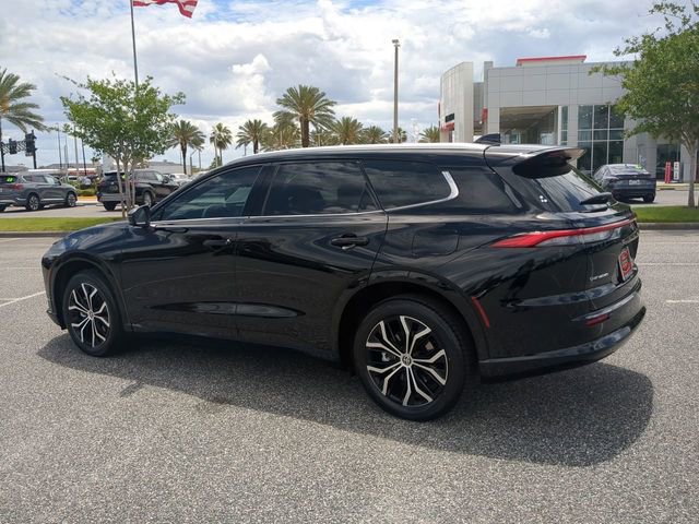 Certified 2026 Toyota Crown Signia AWD/4WD image 6