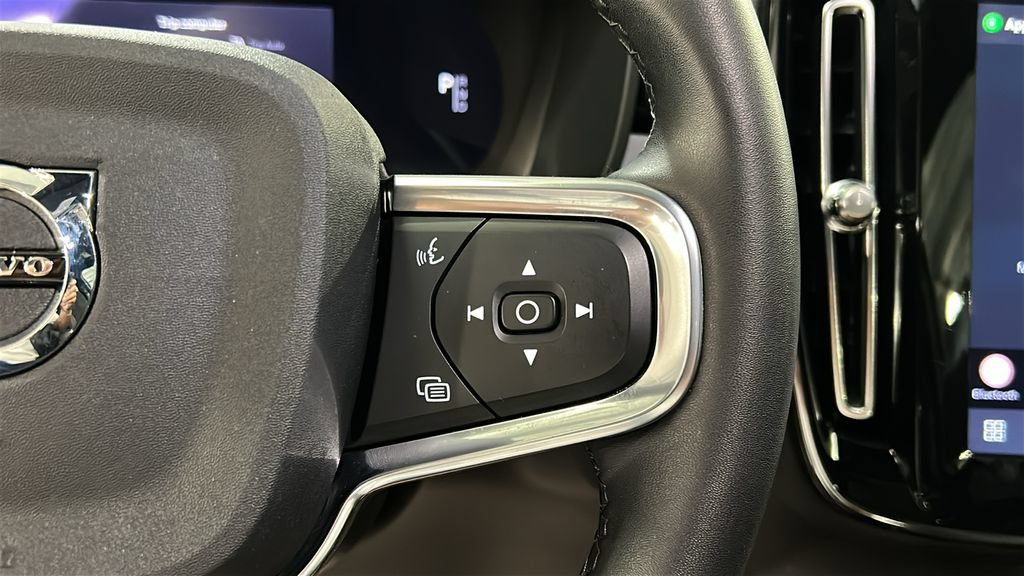 Certified 2023 Volvo XC40 Recharge Plus w/ Protection Package Premier AWD/4WD image 14