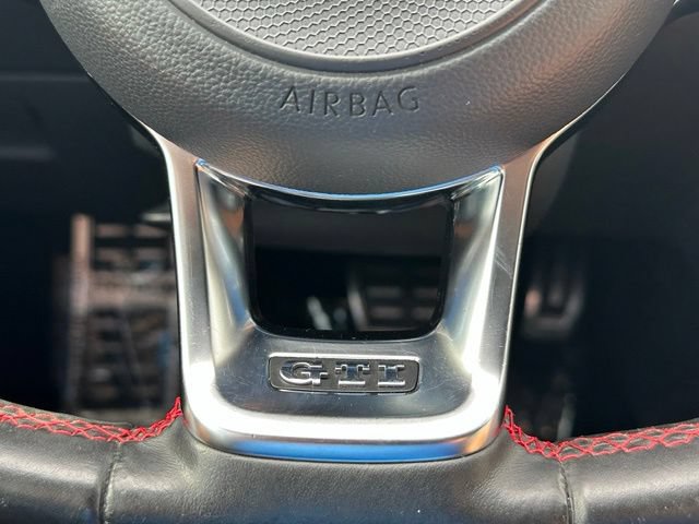 Used 2018 Volkswagen GTI SE w/ SE Leather Package FWD image 43