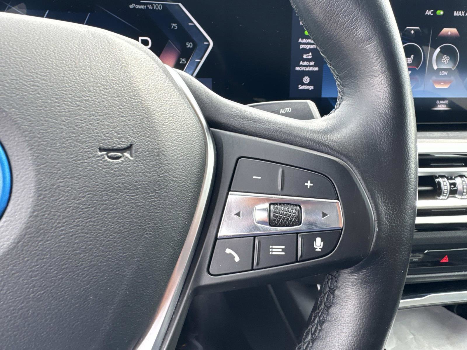 Used 2023 BMW i4 eDrive35 w/ Premium Package RWD image 17