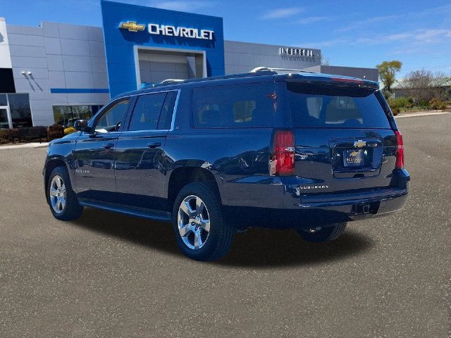 Used 2018 Chevrolet Suburban LT AWD/4WD image 24