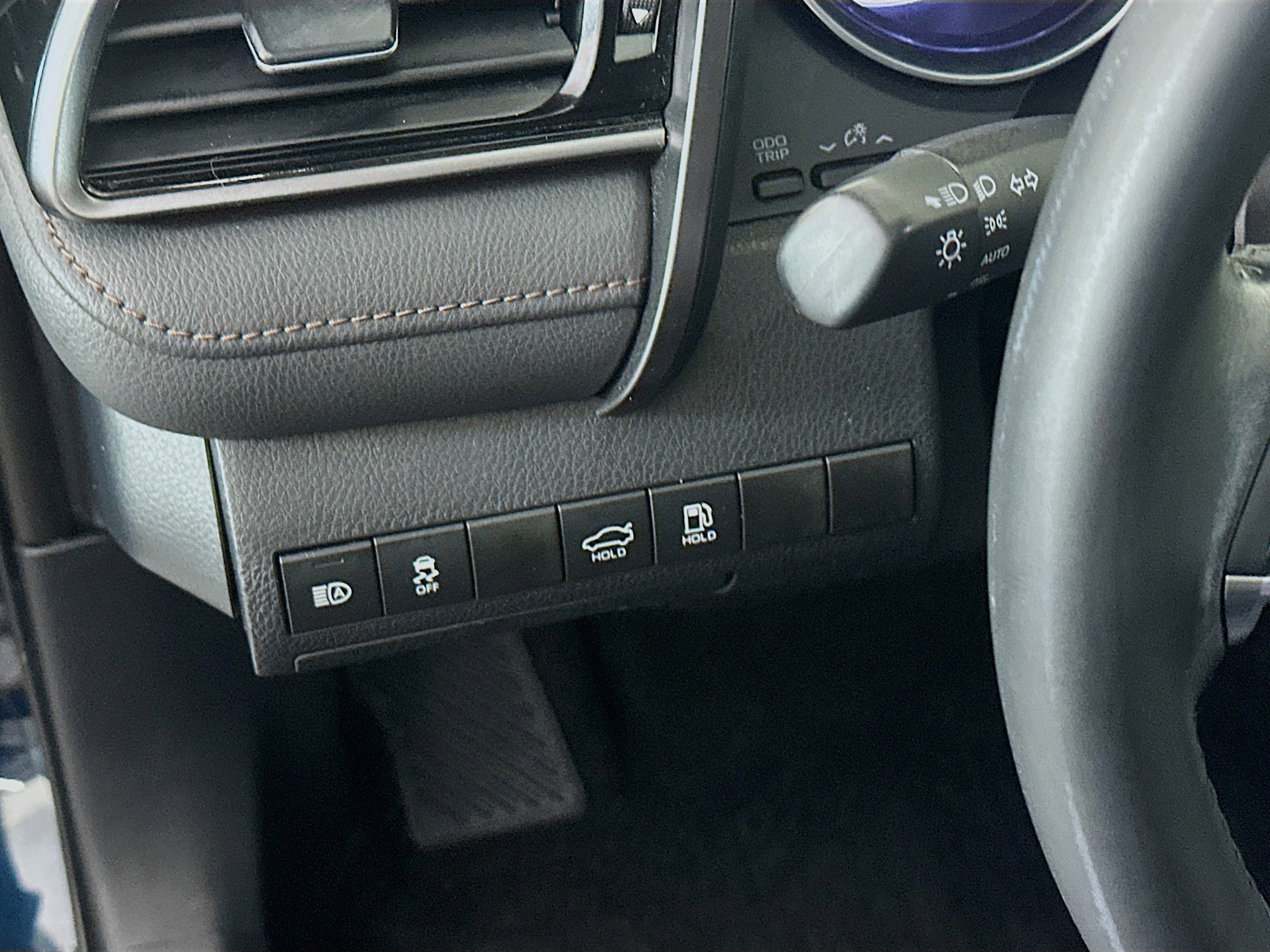 Used 2019 Toyota Camry XLE FWD image 17