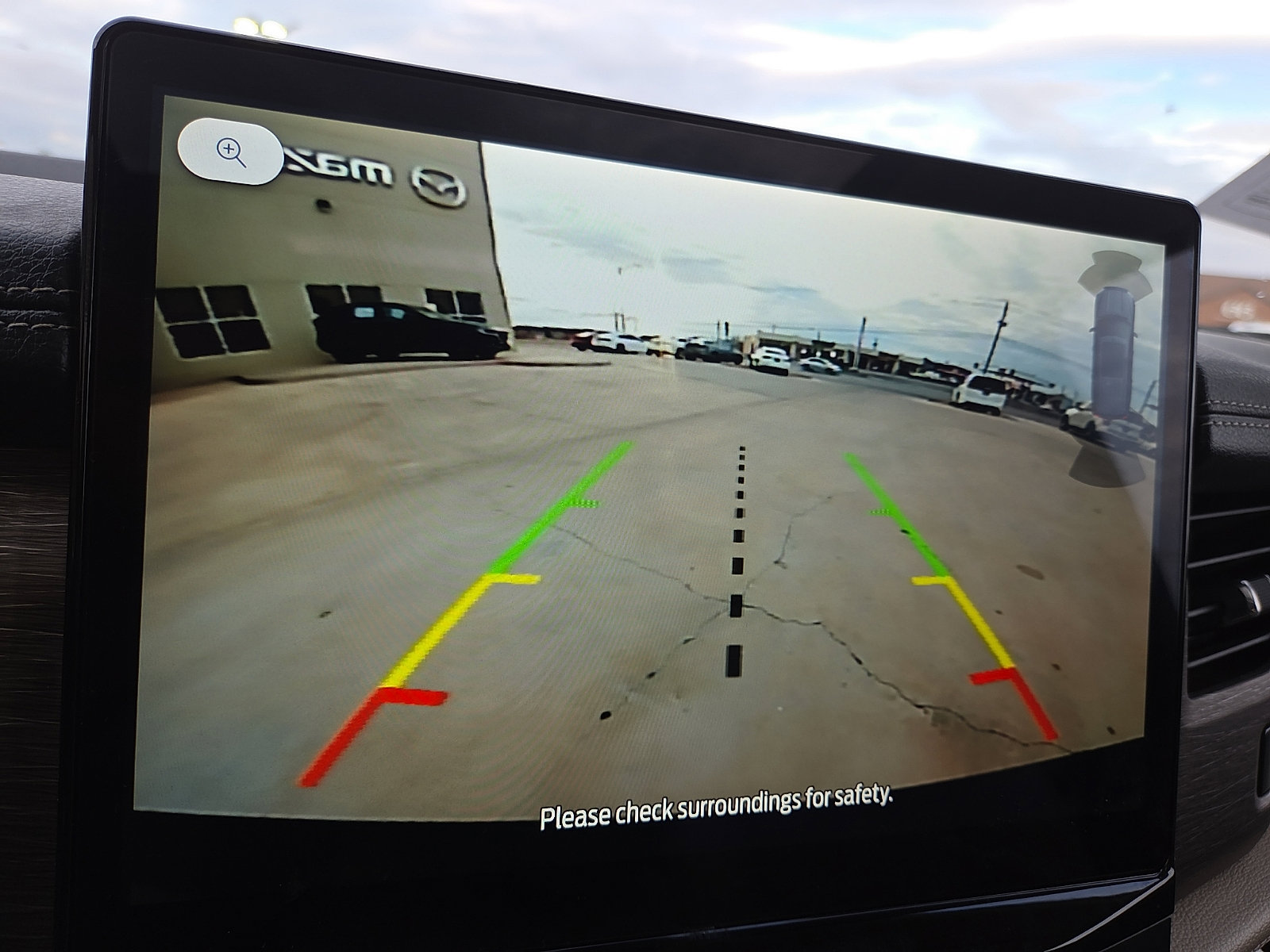 Used 2023 Ford Expedition Limited image 14