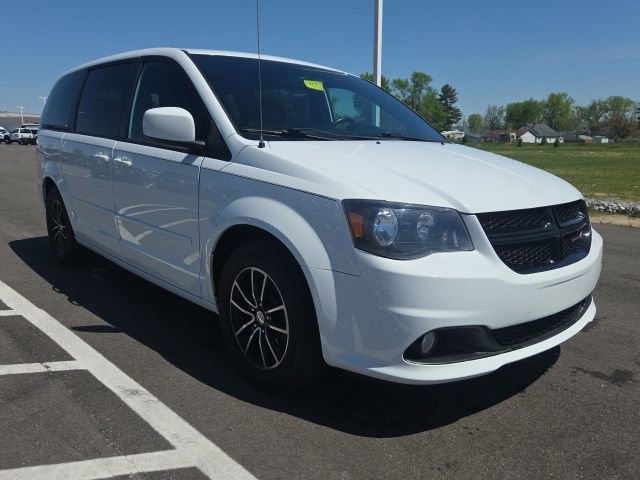 Used 2017 Dodge Grand Caravan SXT w/ Blacktop Package