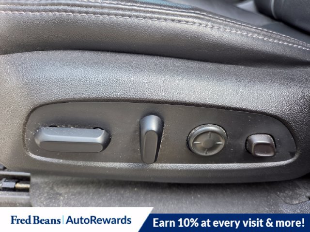 Used 2020 Buick Enclave Avenir w/ Avenir Technology Package AWD/4WD image 5