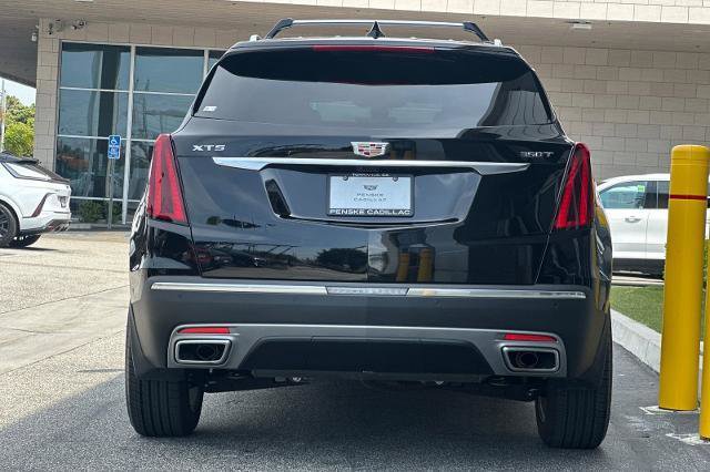 Used 2026 Cadillac XT5 Premium Luxury FWD image 5