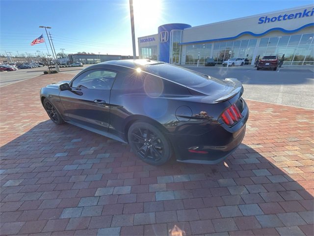 Used 2017 Ford Mustang GT Premium w/ Equipment Group 401A image 26