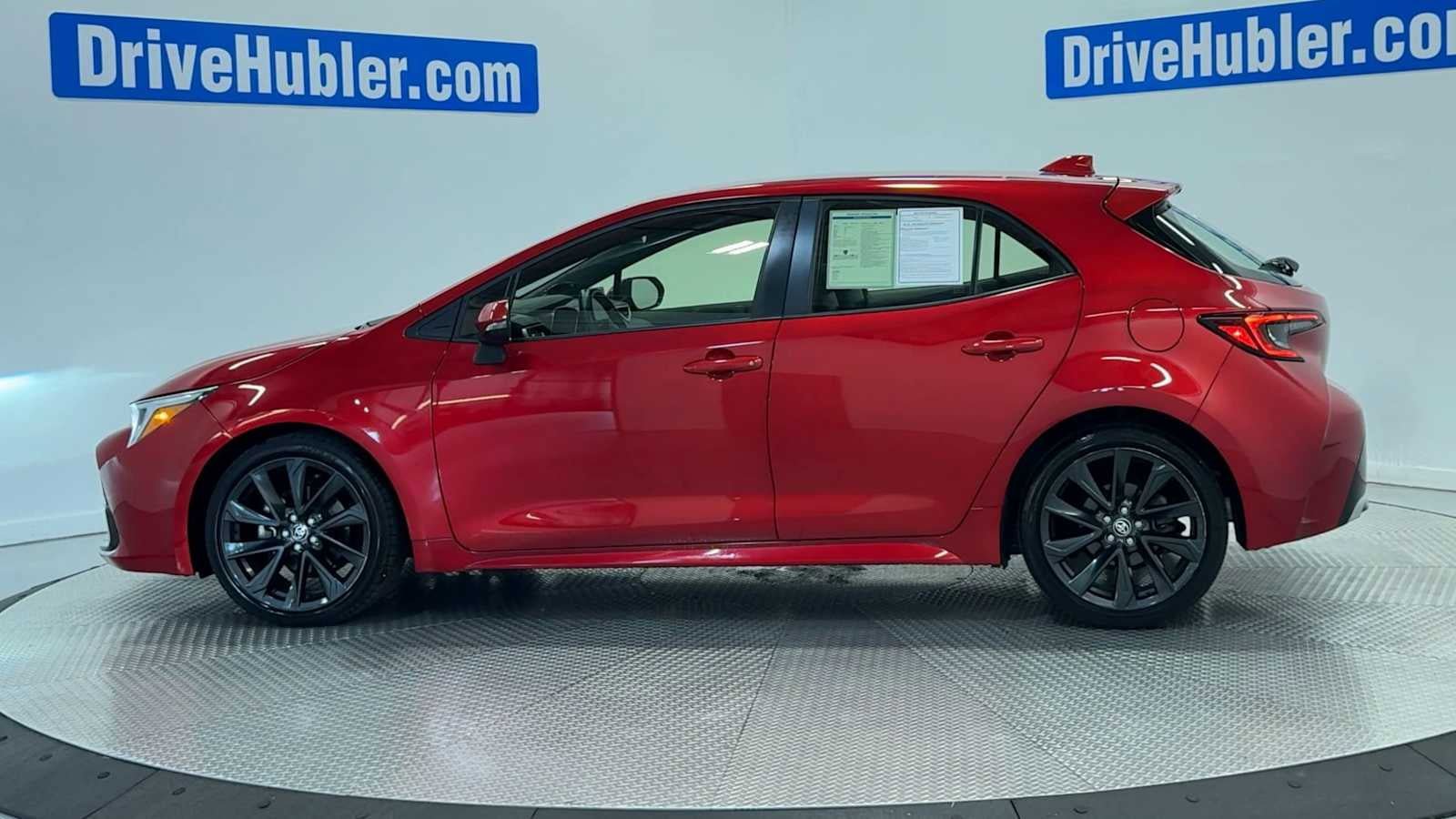 Used 2023 Toyota Corolla XSE FWD image 5