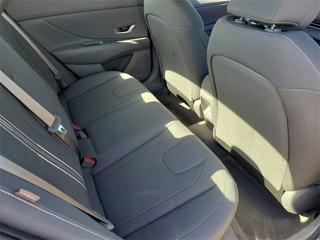 New 2025 Hyundai Elantra Sport image 18