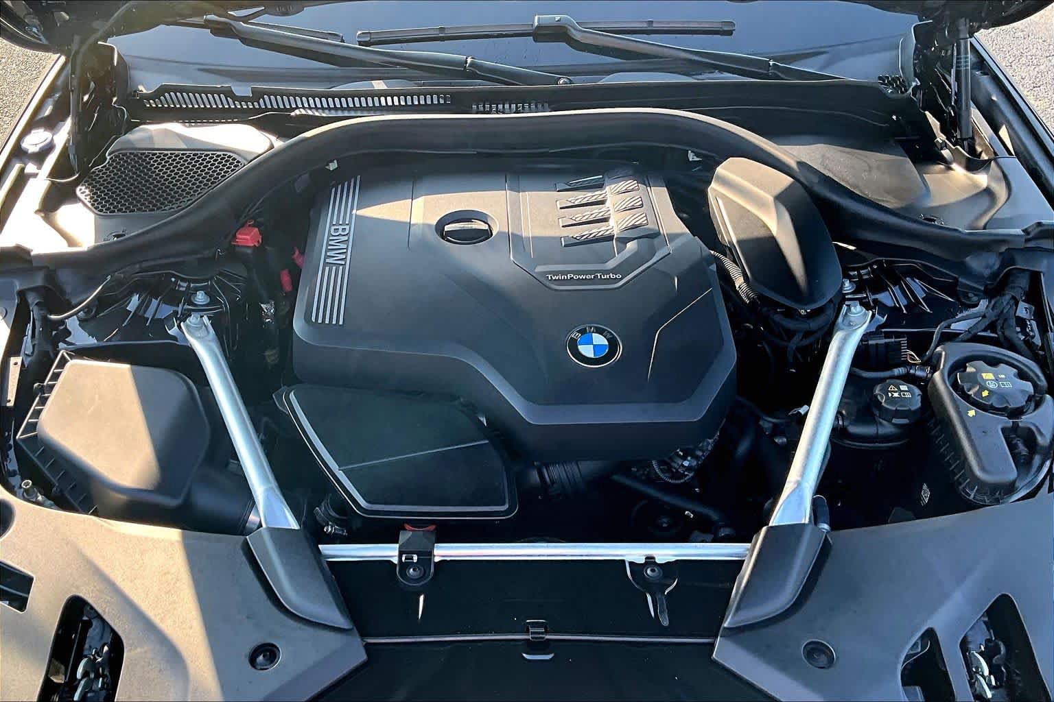 Used 2023 BMW 530i w/ M Sport Package RWD image 31