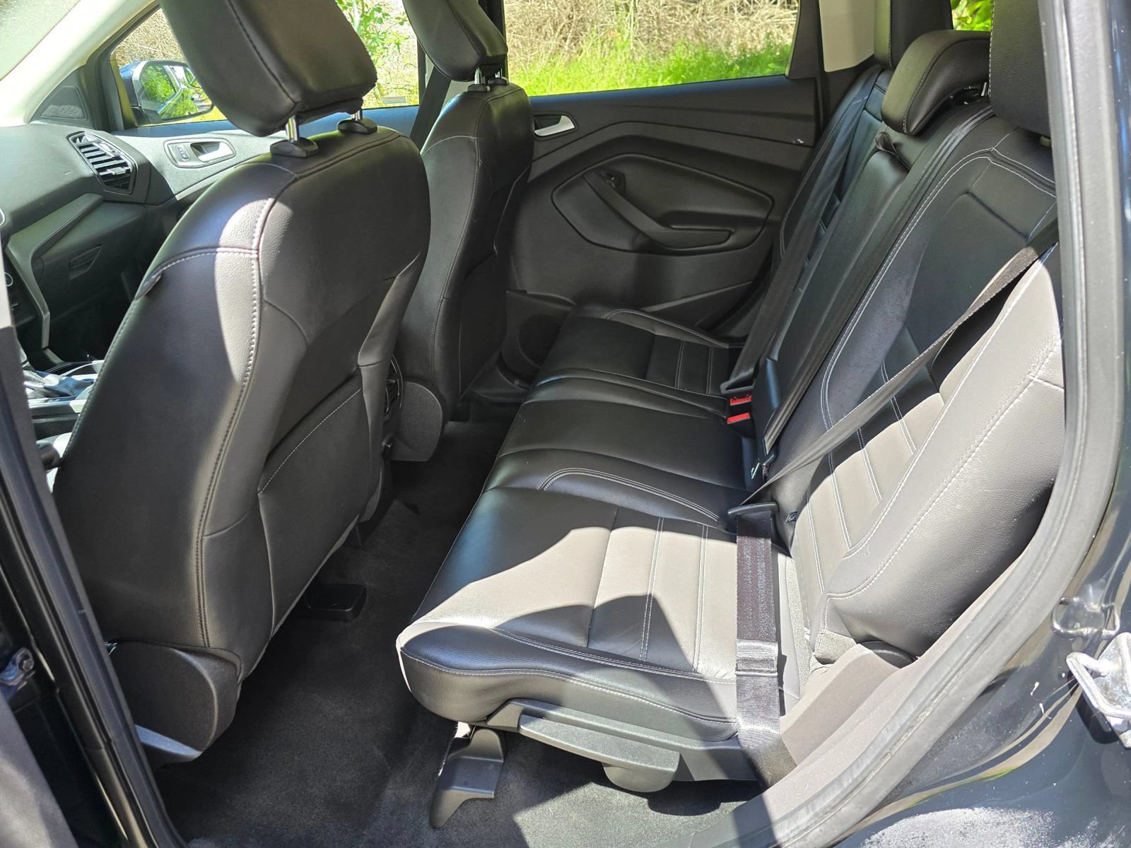 Used 2018 Ford Escape SEL AWD/4WD image 17