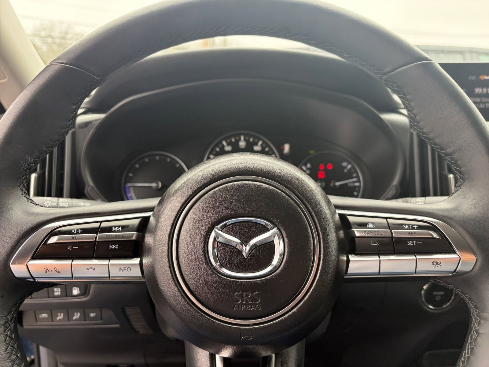 Used 2025 MAZDA CX-50 2.5 Hybrid w/ Premium Plus Pkg image 29