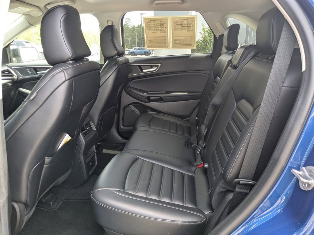 Used 2023 Ford Edge SEL AWD/4WD image 2
